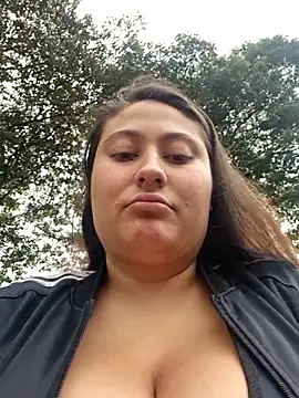 Celeem  online show from October 12, 2025, 9:27 pm