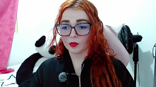 Snapshot of Alexatexa2929 chatting on March 22, 2025, 12:28 am Alexatexa2929 online show from March 22, 2025, 12:28 am