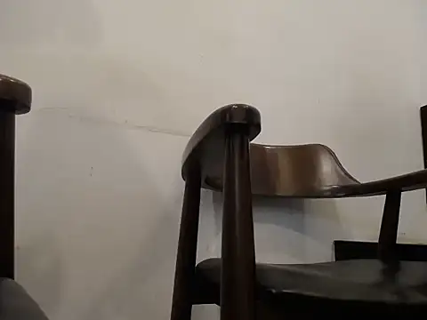 Fiola-Ly online show from February 12, 2026, 11:32 am