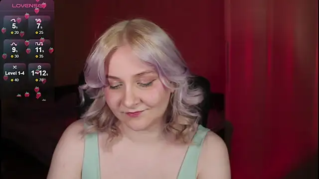 sensual girrrl online show from October 9, 2025, 7:25 pm