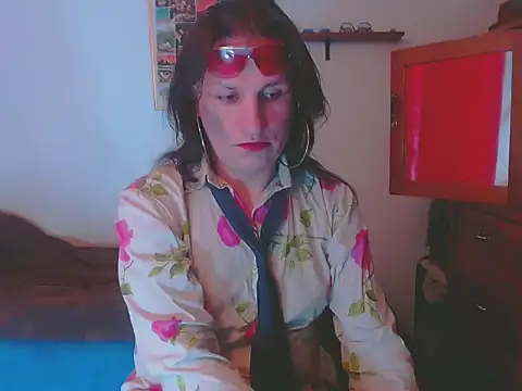 LorenJade online show from January 12, 2026, 7:48 am