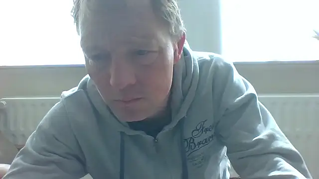 bertolini online show from April 14, 2026, 12:43 pm