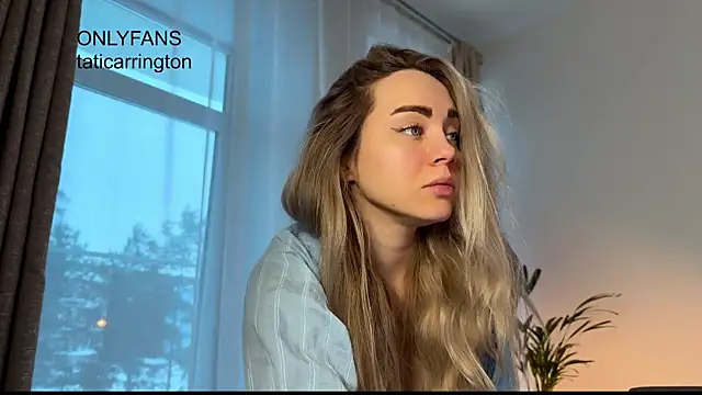 hotexclusive  online show from December 16, 2025, 5:33 am