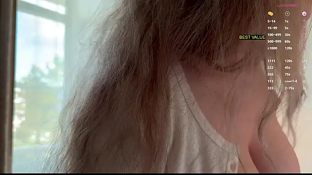 Snapshot of hotexclusive_ chatting on October 3, 2025, 7:54 am hotexclusive  online show from October 3, 2025, 7:54 am