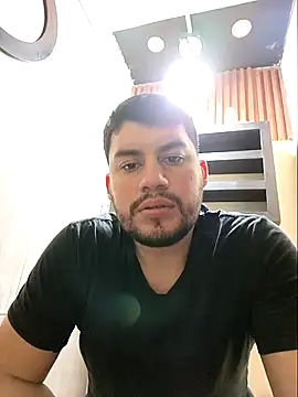 Snapshot of williams1995Loredo chatting on February 27, 2026, 11:54 am williams1995Loredo online show from February 27, 2026, 11:54 am