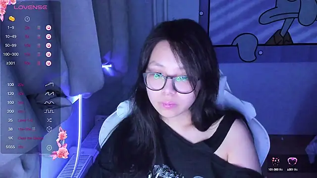 Snapshot of maydaykimmy chatting on January 6, 2025, 9:22 pm maydaykimmy online show from January 6, 2025, 9:22 pm