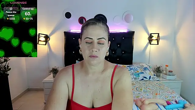 sophiahunt286 online show from January 30, 2025, 10:19 pm