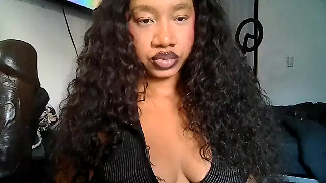 Snapshot of goddessdaisysky chatting on April 28, 2026, 3:33 am goddessdaisysky online show from April 28, 2026, 3:33 am