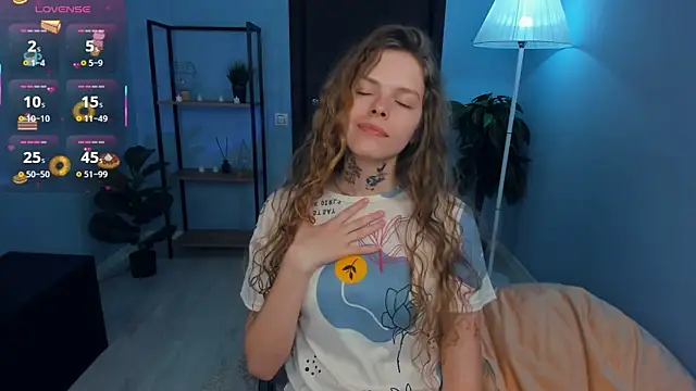 RayaNenlia online show from March 19, 2025, 8:12 am