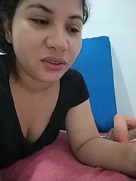 Yara0k online show from February 21, 2026, 7:10 am