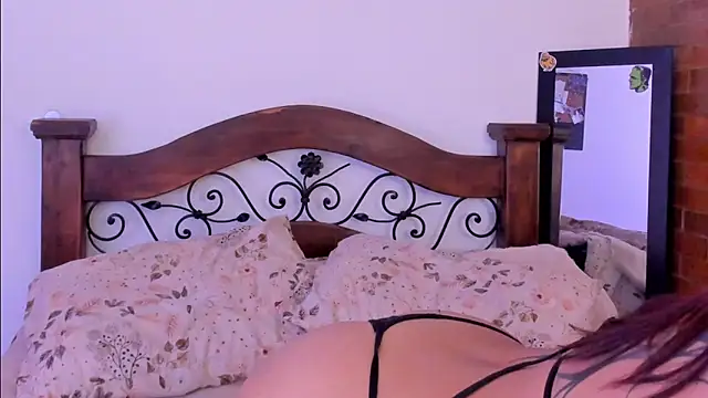 noemi foxxx online show from March 22, 2025, 3:31 pm