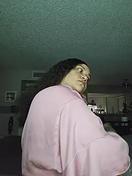 honeeyyy pot online show from November 17, 2025, 7:12 am