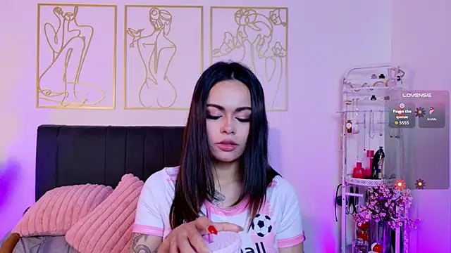 summer holiday online show from September 15, 2025, 7:53 am