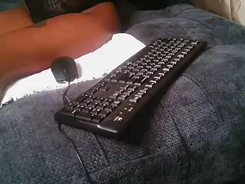 Snapshot of Rimeldany chatting on February 11, 2026, 7:03 pm Rimeldany online show from February 11, 2026, 7:03 pm