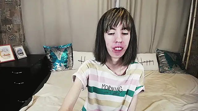 Snapshot of Unusual_G chatting on September 30, 2025, 5:46 am Unusual G online show from September 30, 2025, 5:46 am