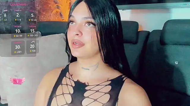 Snapshot of Emmaa_Saenz_ chatting on May 30, 2026, 10:37 pm Emmaa Saenz online show from May 30, 2026, 10:37 pm
