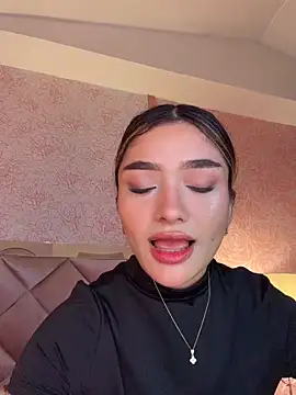 Snapshot of Arianavillada chatting on June 27, 2026, 3:56 am Arianavillada online show from June 27, 2026, 3:56 am