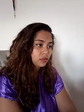 Snapshot of Vidiia chatting on April 19, 2026, 9:28 pm Vidiia online show from April 19, 2026, 9:28 pm
