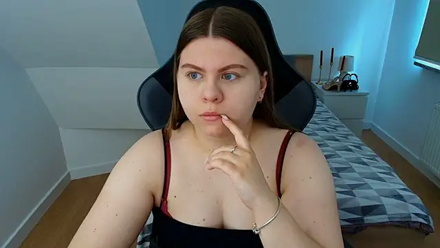 Snapshot of AbbyPleasure chatting on June 6, 2026, 11:37 am AbbyPleasure online show from June 6, 2026, 11:37 am