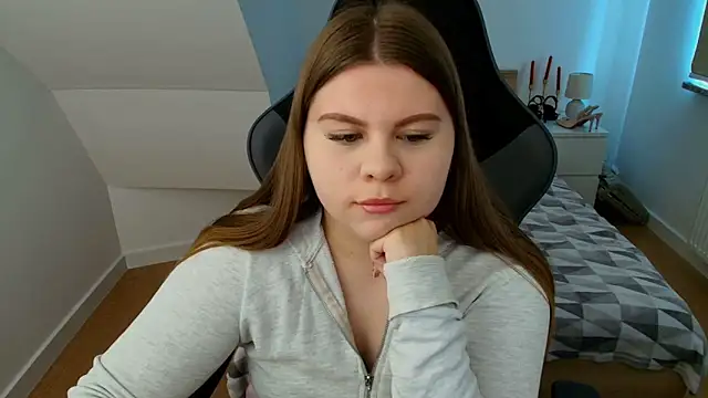 Snapshot of AbbyPleasure chatting on May 7, 2026, 10:07 am AbbyPleasure online show from May 7, 2026, 10:07 am