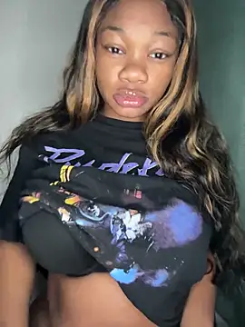 CharismaaBanx online show from December 3, 2024, 9:50 am