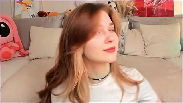 Frau Lina online show from November 9, 2025, 3:16 pm