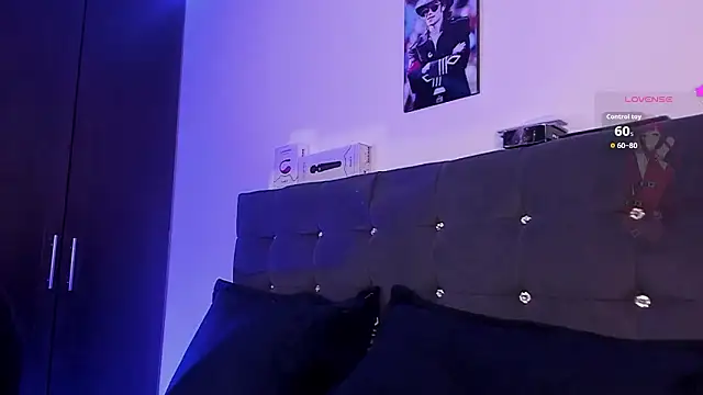 Snapshot of Maggie_1 chatting on February 18, 2026, 9:44 pm Maggie 1 online show from February 18, 2026, 9:44 pm