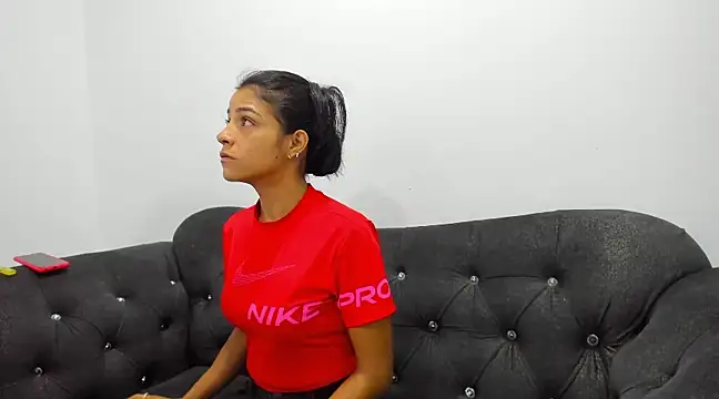 Hellen  4master online show from March 2, 2025, 11:52 am