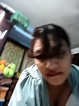 HottyOlly online show from October 10, 2025, 11:33 am