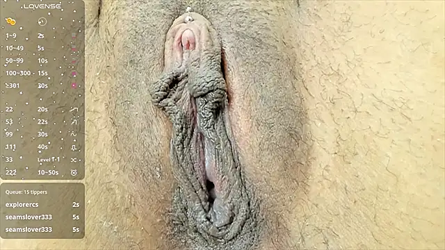 Snapshot of charlotte01__ chatting on January 3, 2025, 4:27 pm charlotte01   online show from January 3, 2025, 4:27 pm