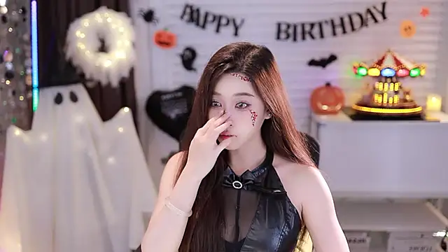 SleepArtist online show from October 31, 2025, 12:02 pm