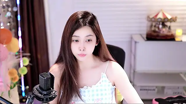 SleepArtist online show from November 14, 2025, 3:37 pm