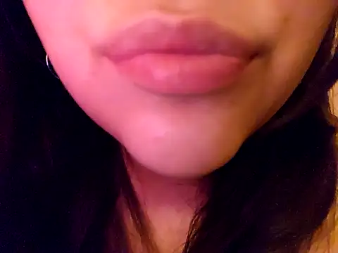 Snapshot of Blanquitaaa chatting on March 5, 2025, 4:56 am Blanquitaaa online show from March 5, 2025, 4:56 am