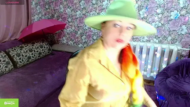 Julia-ru online show from April 4, 2026, 8:59 pm