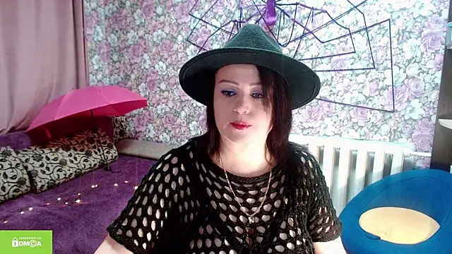 Julia-ru online show from November 3, 2025, 8:23 pm