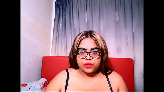 Snapshot of Indian_Lola00 chatting on February 18, 2026, 6:26 pm Indian Lola00 online show from February 18, 2026, 6:26 pm