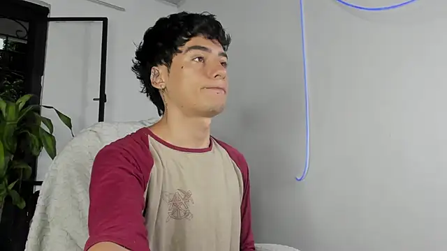 sebas rose online show from September 23, 2025, 10:06 pm