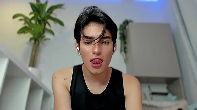 sebas rose online show from January 7, 2025, 1:49 am