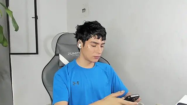 sebas rose online show from January 14, 2026, 2:20 pm