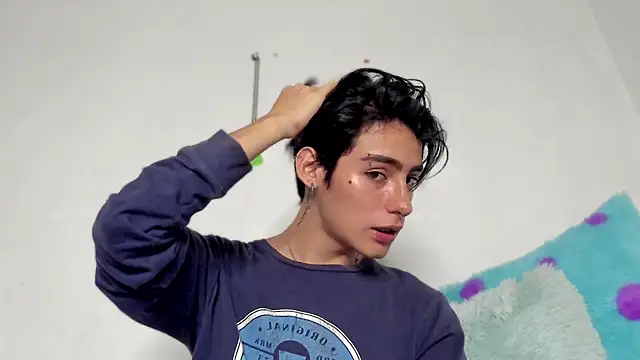 sebas rose online show from December 11, 2024, 12:44 am