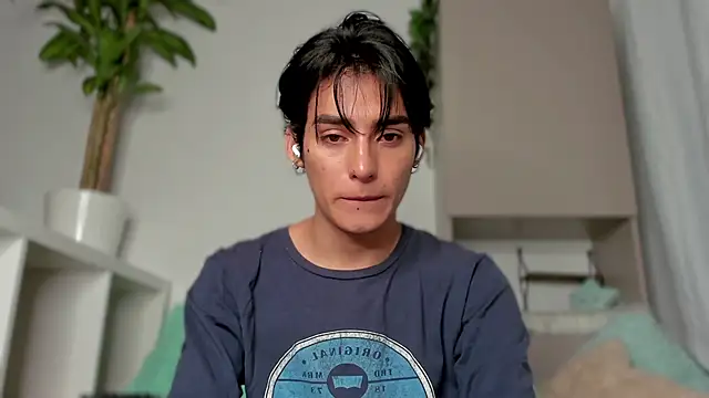 sebas rose online show from January 29, 2025, 5:19 am