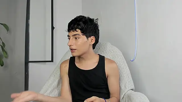 sebas rose online show from September 30, 2025, 12:16 am