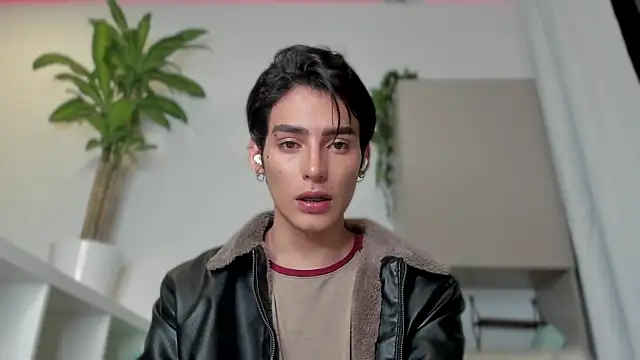 sebas rose online show from January 14, 2025, 11:37 pm