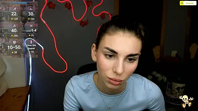 Snapshot of EmmyGreans chatting on November 24, 2025, 1:00 pm EmmyGreans online show from November 24, 2025, 1:00 pm