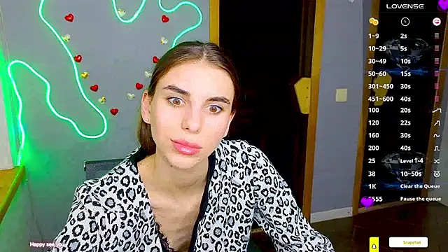 Snapshot of EmmyGreans chatting on February 26, 2025, 3:43 pm EmmyGreans online show from February 26, 2025, 3:43 pm