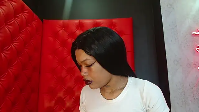 CrystalBrooke3x online show from November 17, 2025, 9:30 pm