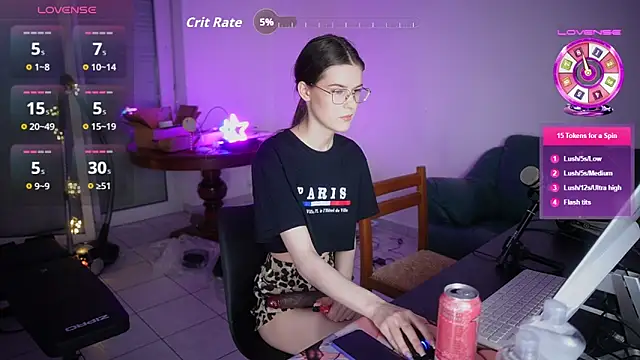 Snapshot of HoneyNasia chatting on May 22, 2026, 7:34 pm HoneyNasia online show from May 22, 2026, 7:34 pm