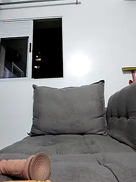 Bella Anjoss online show from February 8, 2026, 1:58 am