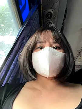 May-Squirt online show from November 19, 2025, 7:30 am