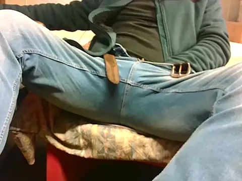 Giulio35 Pika online show from March 23, 2026, 1:22 pm